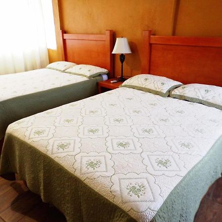 Posada "Inkali" ヒリトゥラ エクステリア 写真