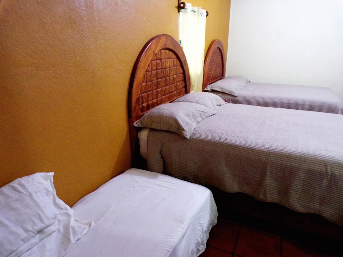 Posada "Inkali" ヒリトゥラ エクステリア 写真